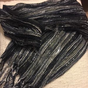 Fringe Scarf 🧣